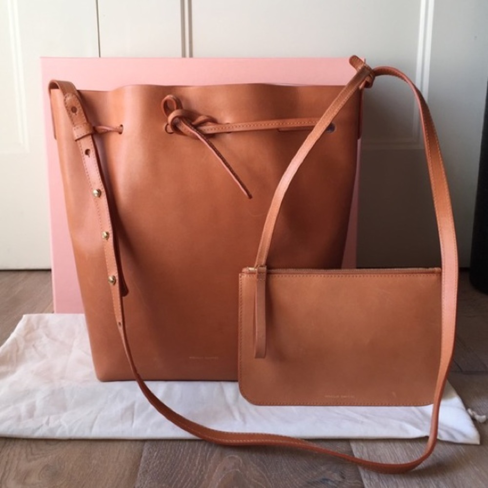 Mansur Gavriel Cammello bucket bag NWT & box